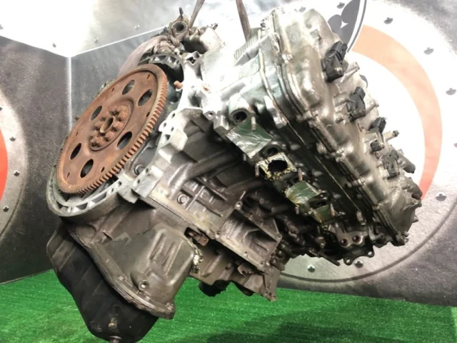 Двигатель для Toyota Land Cruiser J200 Rest2 2015-2021 на фотографиях