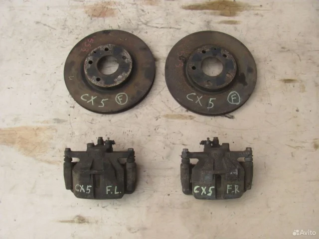 Суппорт задний правый для Mazda CX 5 KE 2011-2017 на фотографиях