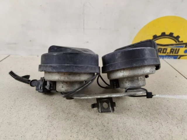 Звуковой сигнал для Volvo XC90 I C 2002-2014 на фотографиях