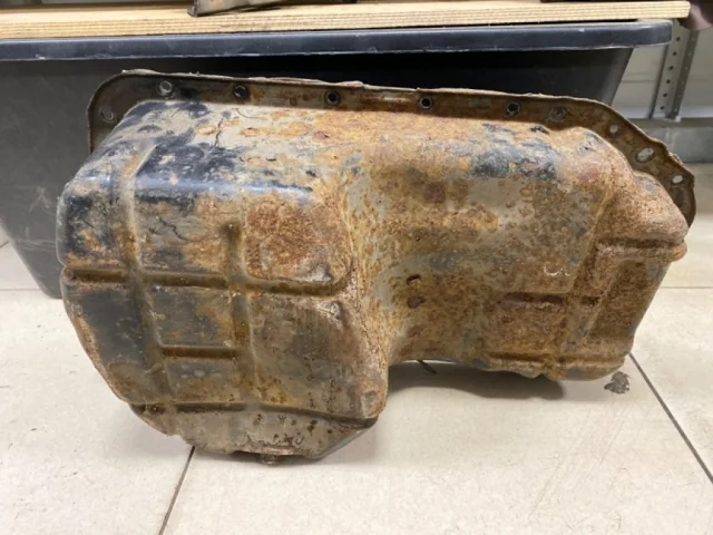 Поддон картера для Mitsubishi Outlander II CW0W (JDM) 2005-2012 на фотографиях