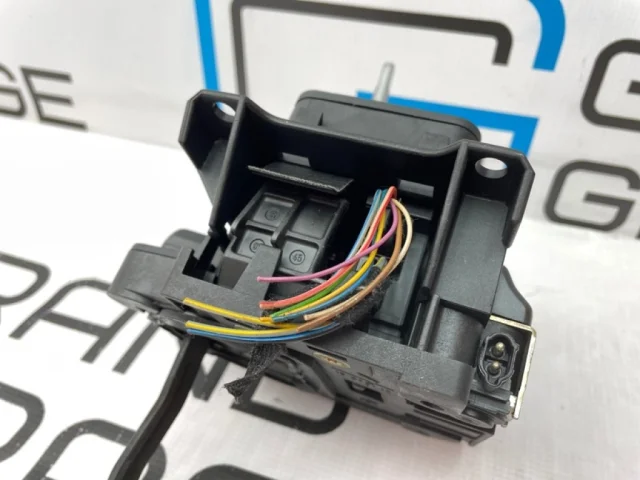 Селектор АКПП для Mercedes-Benz CLK class C208 1997-2002 на фотографиях