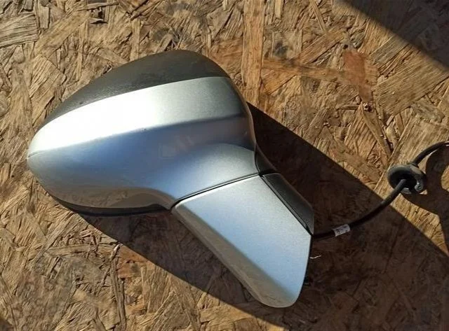 Зеркала для Opel Zafira C 2011-2015 на фотографиях