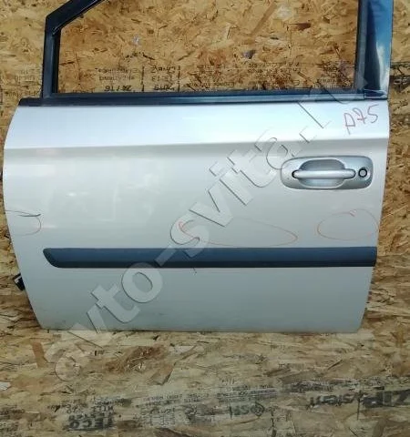 Дверь передняя левая для Chrysler Grand Voyager GY 2000-2007 на фотографиях
