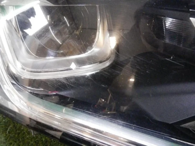 Фара ксенон левая для Volkswagen Touareg II (7P5) Rest 2014-2018 на фотографиях