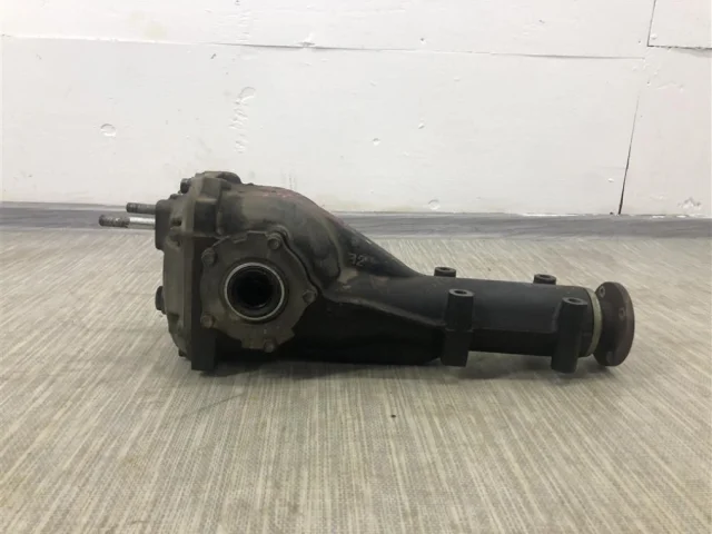 Редуктор заднего моста для Subaru Legacy Универсал BH/B12 1998-2003 на фотографиях