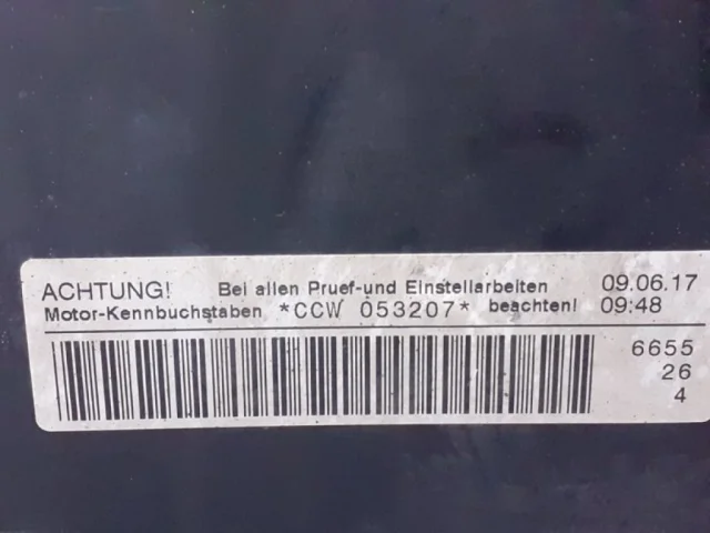 Двигатель без навесного для Audi Q7 4M 2015+ на фотографиях