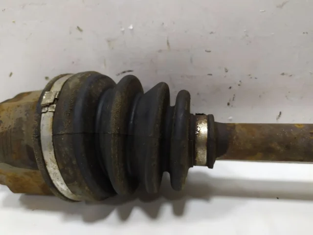 Привод передний левый для Hyundai Solaris 1 RB (2011-2013) на фотографиях