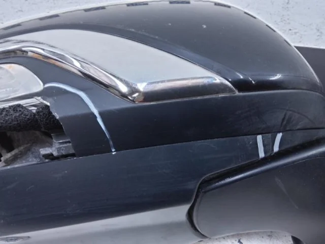 Зеркало боковое правое для Toyota Land Cruiser 200 2007-2015 на фотографиях