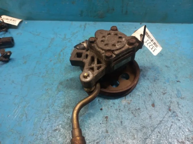 Насос ГУР для Honda CR-V RD 1995-2001 на фотографиях