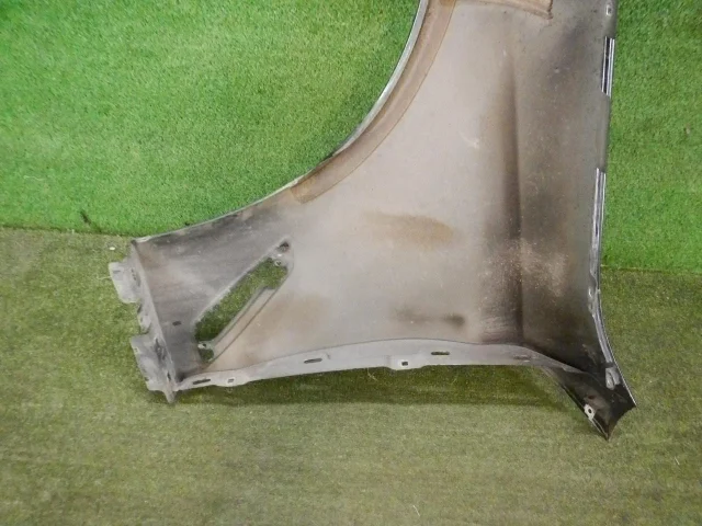 Крыло правое для BMW 5er G30 2016-2023 на фотографиях