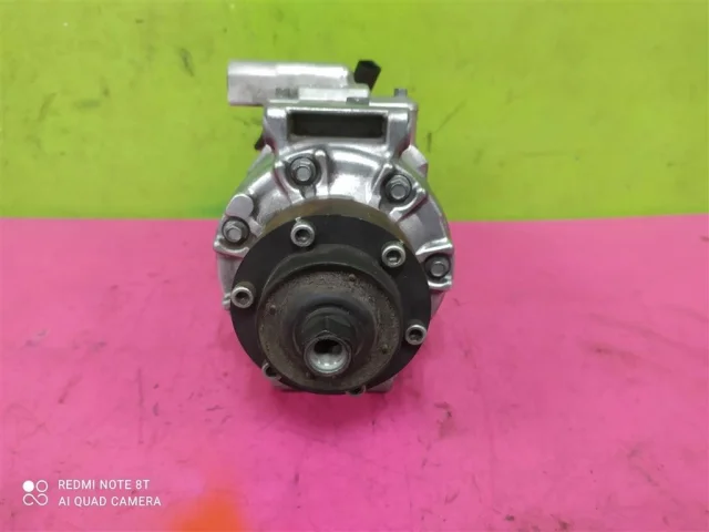 Компрессор кондиционера для Volkswagen Touareg I (7L) 2002-2010 на фотографиях