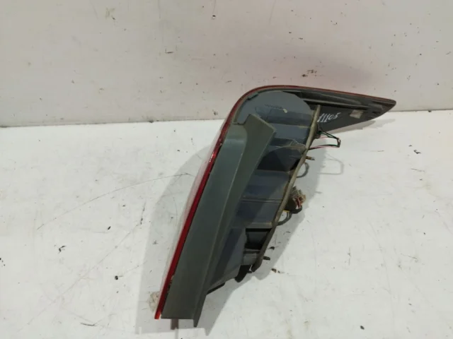 Фонарь внешний левый для Hyundai Solaris 1 рестайлинг 2014-2017 Хэтчбек на фотографиях