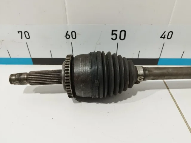 Привод передний левый для Hyundai Solaris 1 рестайлинг 2014-2017 на фотографиях