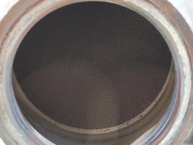 Катализатор для Volvo XC90 II L 2014-2019 на фотографиях