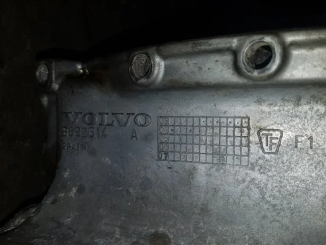 Поддон картера для Volvo C30 MK 2006-2013 на фотографиях