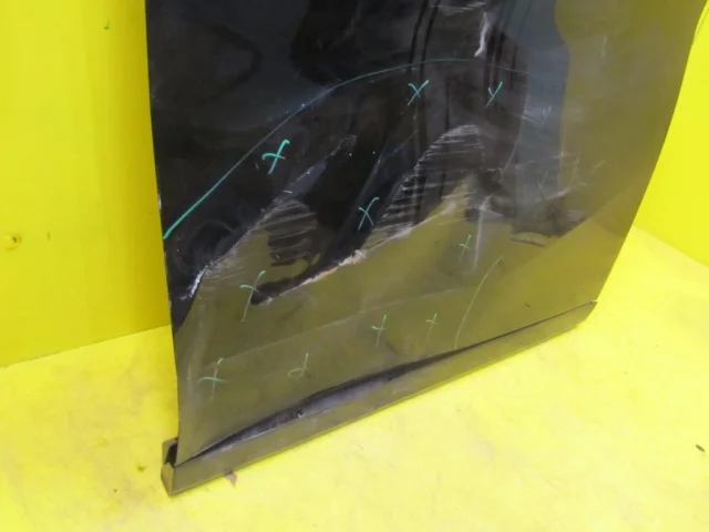 Двери для Toyota Alphard H30 2015+ на фотографиях