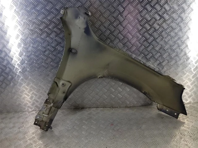 Крыло левое для Suzuki Grand Vitara 3dr 2005-2016 на фотографиях