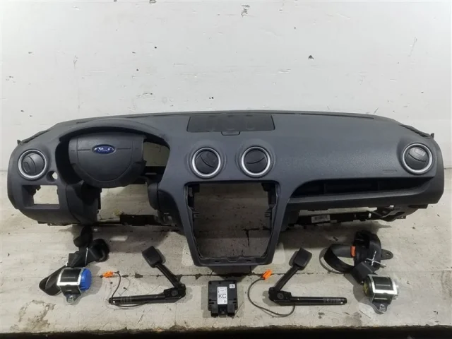 Торпедо (в сборе) для Ford Fusion I Hathback EU 2002-2012 на фотографиях