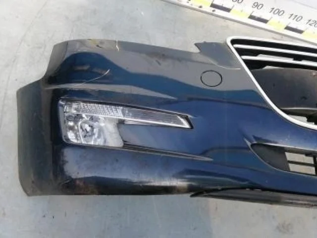 Бампер передний для Peugeot 508 Седан 2011-2018 на фотографиях