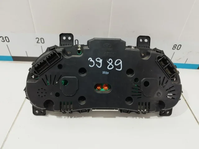 Приборная панель для Hyundai Solaris 1 RB (2011-2013) на фотографиях