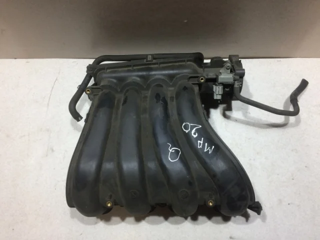 Впускной коллектор для Nissan X-Trail T31 RU 2007-2014 на фотографиях