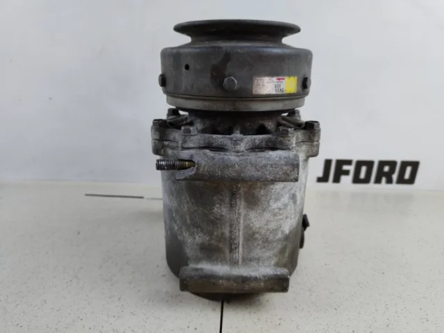 Компрессор кондиционера для Mitsubishi Pajero Sport K90 1997-2009 на фотографиях