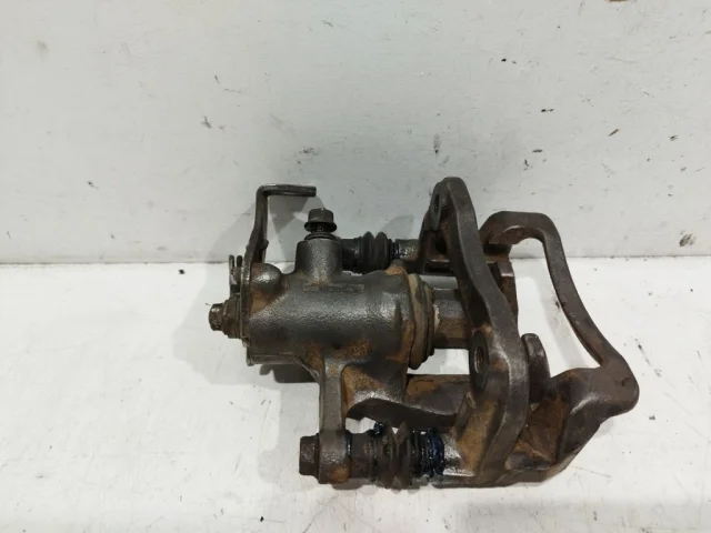 Суппорт задний левый для Hyundai Solaris 1 RB (2011-2013) на фотографиях