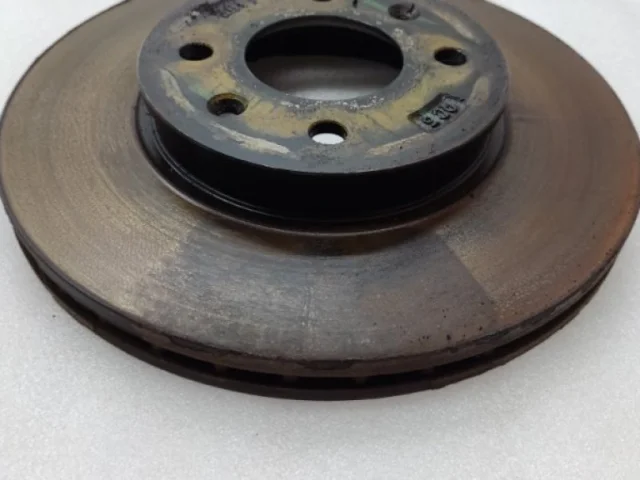 Диски тормозные передние (комплект) для Hyundai Solaris 2 (2017-2022) на фотографиях