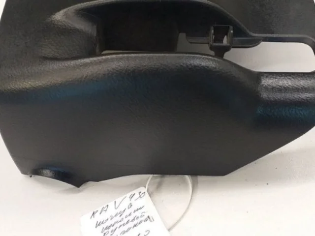 Кожух рулевой колонки для Toyota RAV4 XA30 2005-2012 на фотографиях