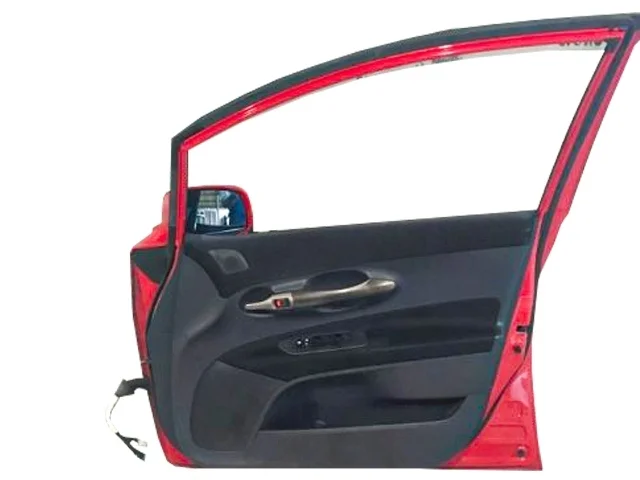 Двери для Toyota Corolla E140/E150 Седан 2006-2013 на фотографиях