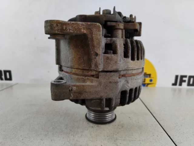 Генератор для Opel Zafira B 2005-2015 на фотографиях