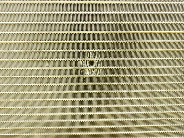 Радиатор охлаждения ДВС для Mercedes-Benz M class W163 1998-2005 на фотографиях