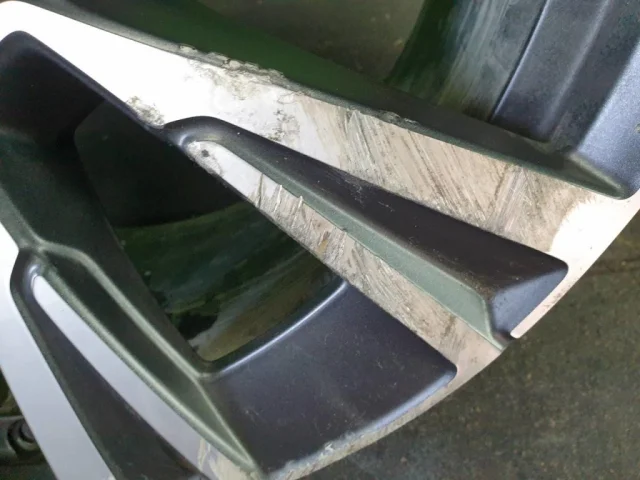 Диск колесный литой для Volvo XC90 II L rest 2019+ на фотографиях