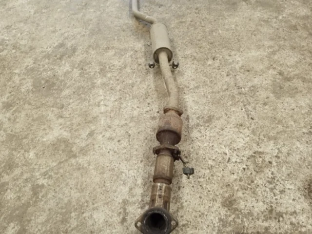 Приемная труба глушителя для Honda Accord 8 2008-2013 на фотографиях