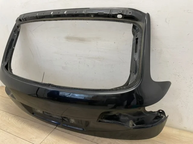 Крышка багажника для Audi Q7 4L 2005-2015 на фотографиях