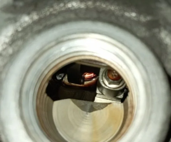 Двигатель для Suzuki Liana ER 2001-2008 на фотографиях