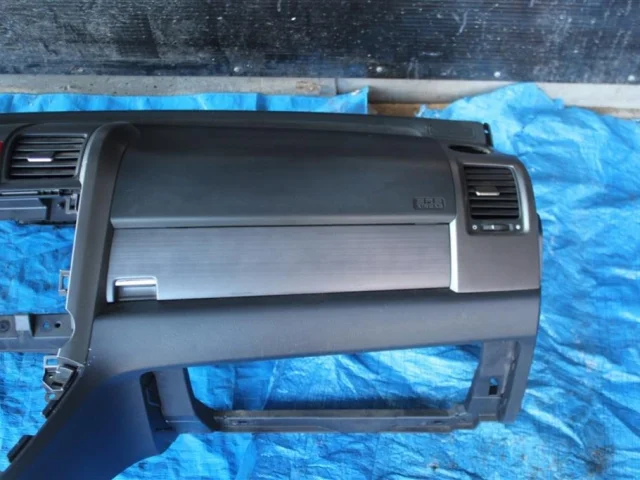 Подушка безопасности пассажира для Honda CR-V RE 2006-2009 на фотографиях