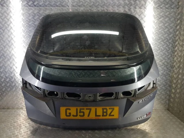 Двери для Honda Civic FK,FN 5D 2006-2012 на фотографиях