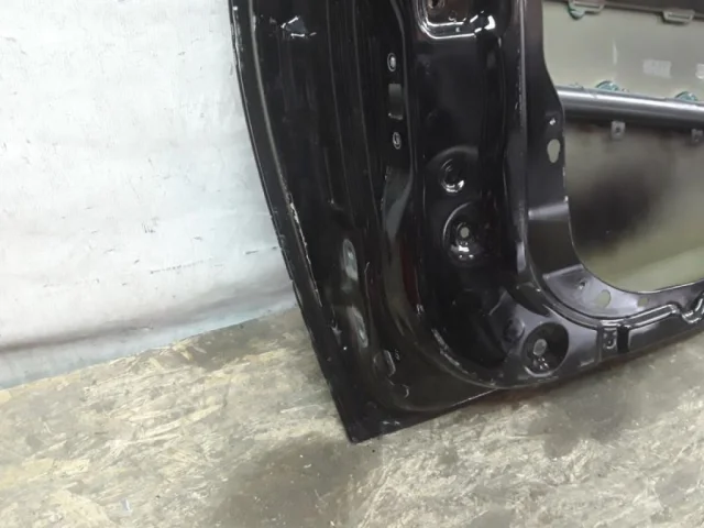 Дверь передняя правая для Hyundai Elantra AD 2015-2019 на фотографиях