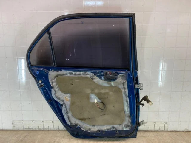 Дверь задняя левая для Mitsubishi Lancer 9 Седан CS 2003-2010 на фотографиях