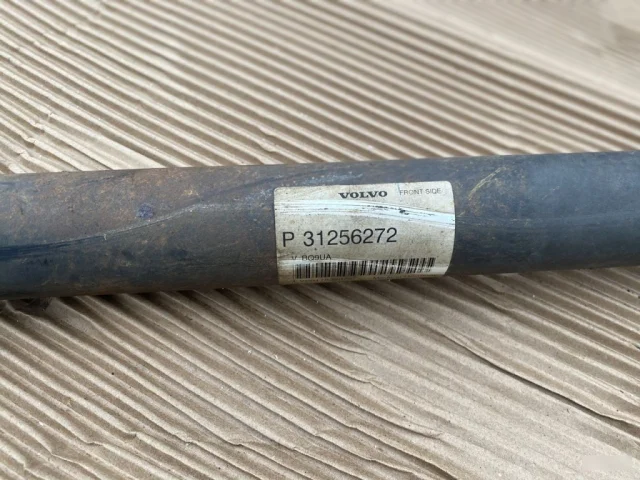 Карданный вал передний для Volvo XC90 I C 2002-2014 на фотографиях