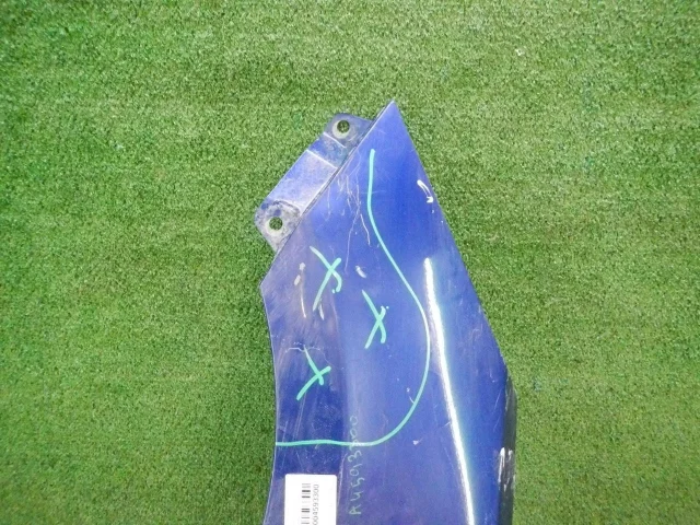 Крыло левое для Hyundai Solaris 1 рестайлинг 2014-2017 на фотографиях