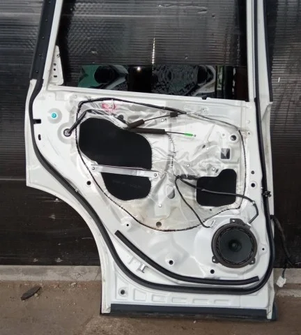 Дверь задняя левая для Subaru Forester SJ 2013-2016 на фотографиях