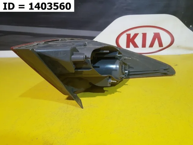 Фонарь правый для Hyundai Solaris 1 RB (2011-2013) Хэтчбек на фотографиях