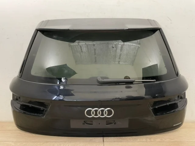 Дверь багажника для Audi Q7 4M 2015+ на фотографиях
