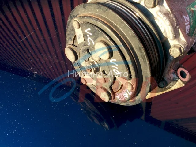 Компрессор кондиционера для Opel Vectra C 2002-2008 на фотографиях