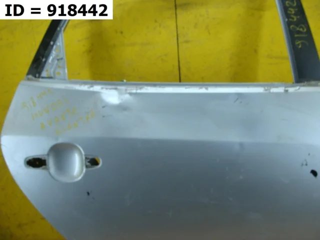 Дверь задняя правая для Hyundai Elantra XD 2000-2009 на фотографиях