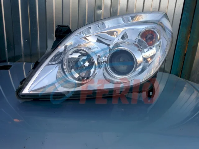 Фара левая для Opel Vectra C 2002-2008 на фотографиях