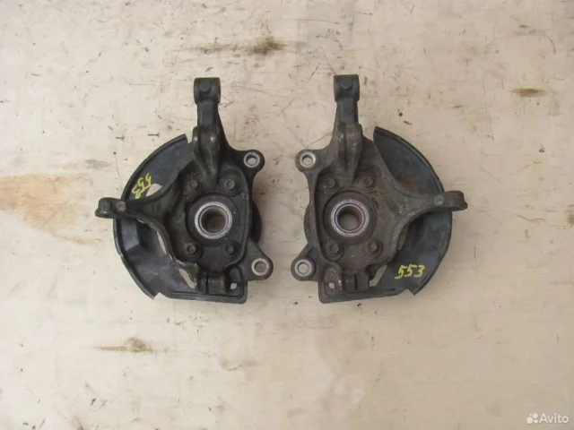 Кулак задний левый для Mazda CX 5 KE 2011-2017 на фотографиях