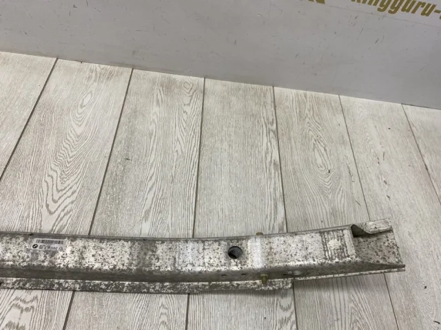 Кронштейн заднего бампера левый для BMW 5er Ф10 2010-2013 на фотографиях